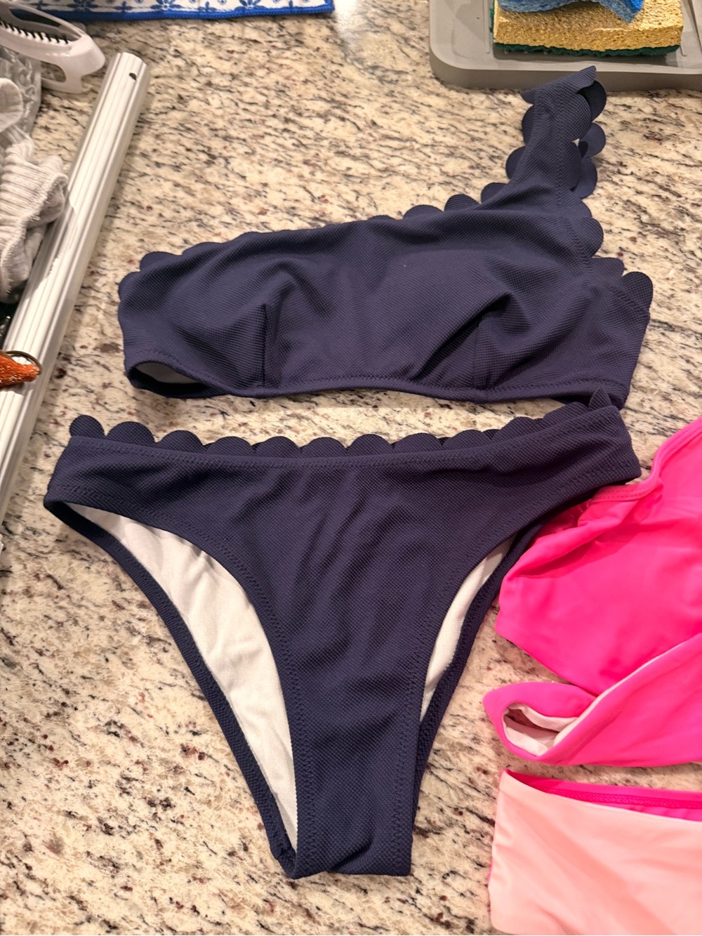 19pc NEW Bikini Bundle - Picture 3 of 12